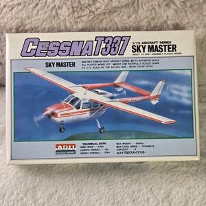 Ari 1:72 Aircraft Series Cessna T337 Sky Master Plastic Model Kit New Open Box